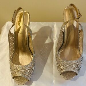 DreamPairs- Glittering Gold Peep-Toe Heels
